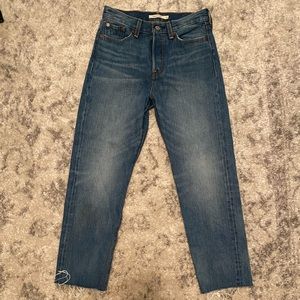 Levi’s wedgie straight jeans